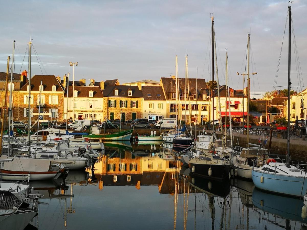 Chambres D'Hotes "Le Clos De La Baie" Paimpol Exterior photo