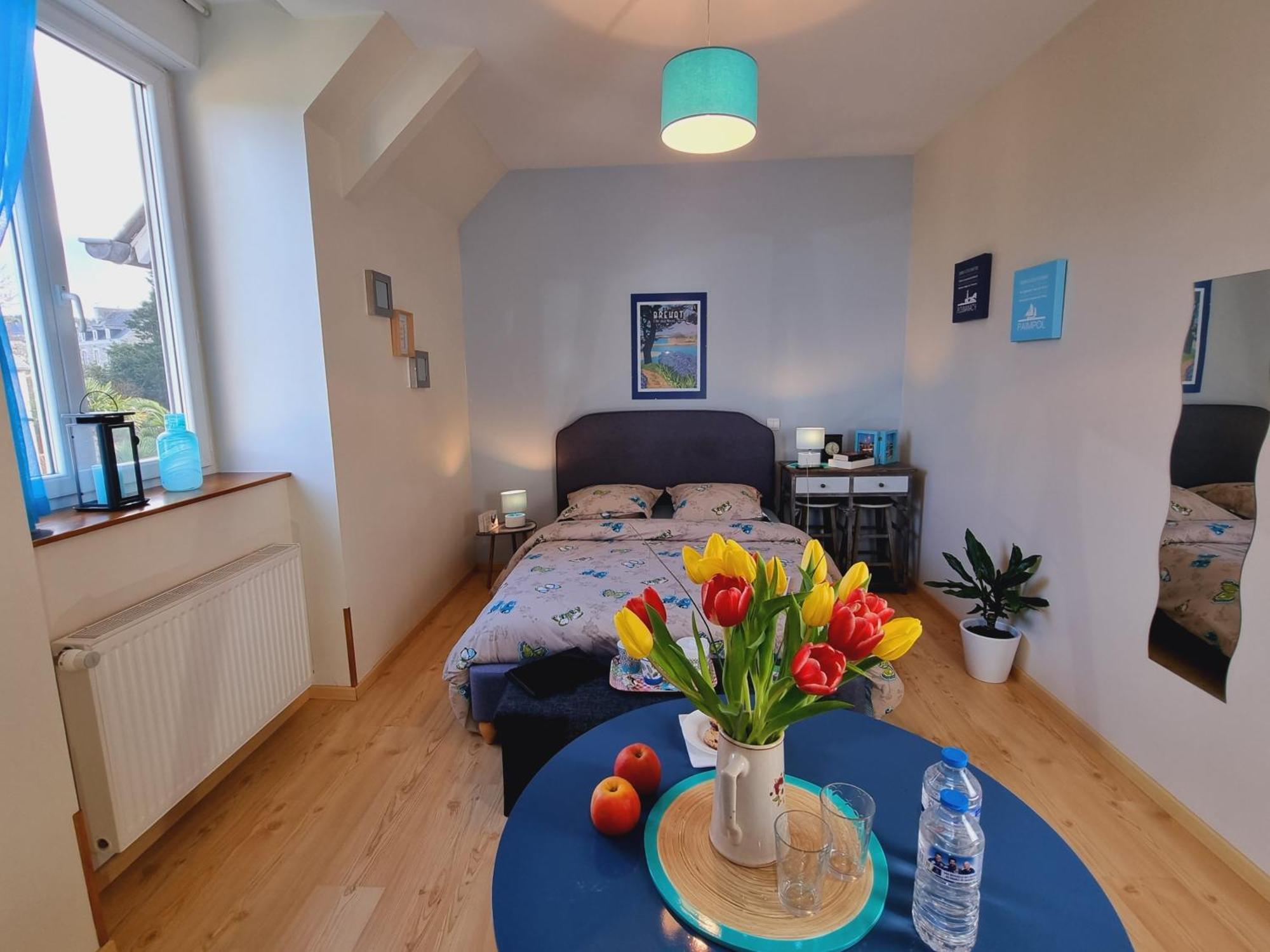 Chambres D'Hotes "Le Clos De La Baie" Paimpol Room photo
